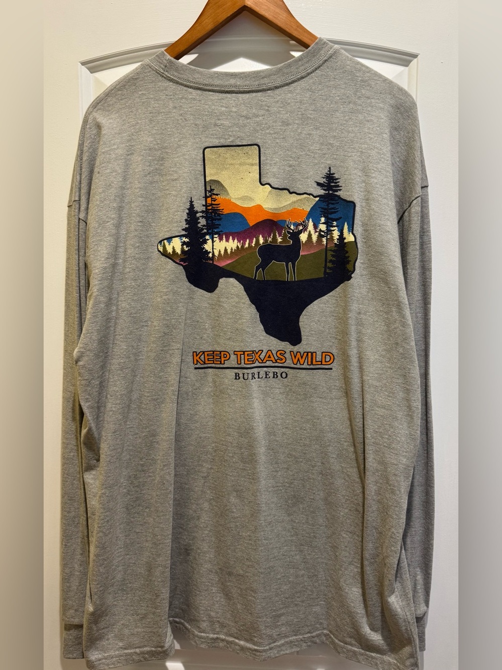 Burlebo “Keep Texas Wild” Long Sleeve Tee Mens XL Gray *LIKE NEW CONDITION*
